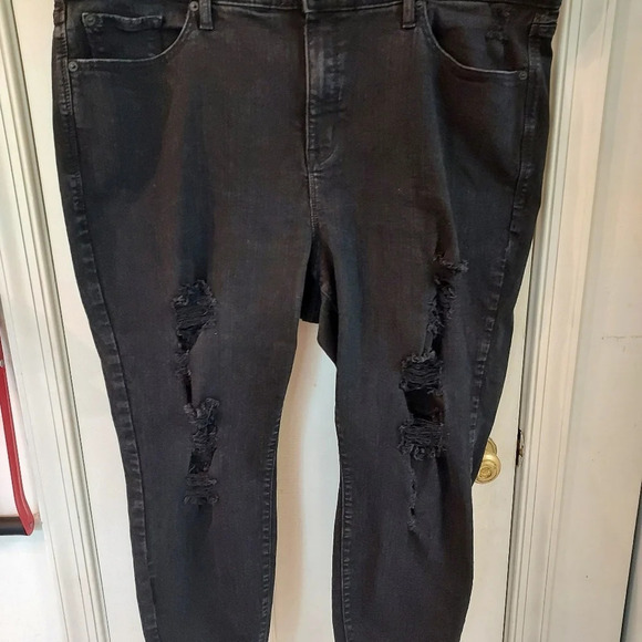Torrid SKY HIGH SKINNY JEAN - PREMIUM STRETCH BLACK Size 24S - Picture 4 of 13